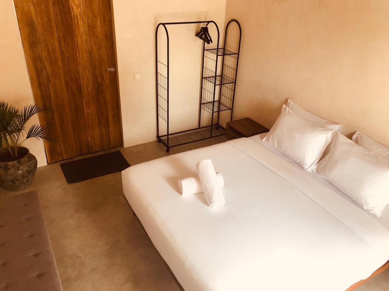 Bamba Capsule Hotel Kuta  Eksteriør billede
